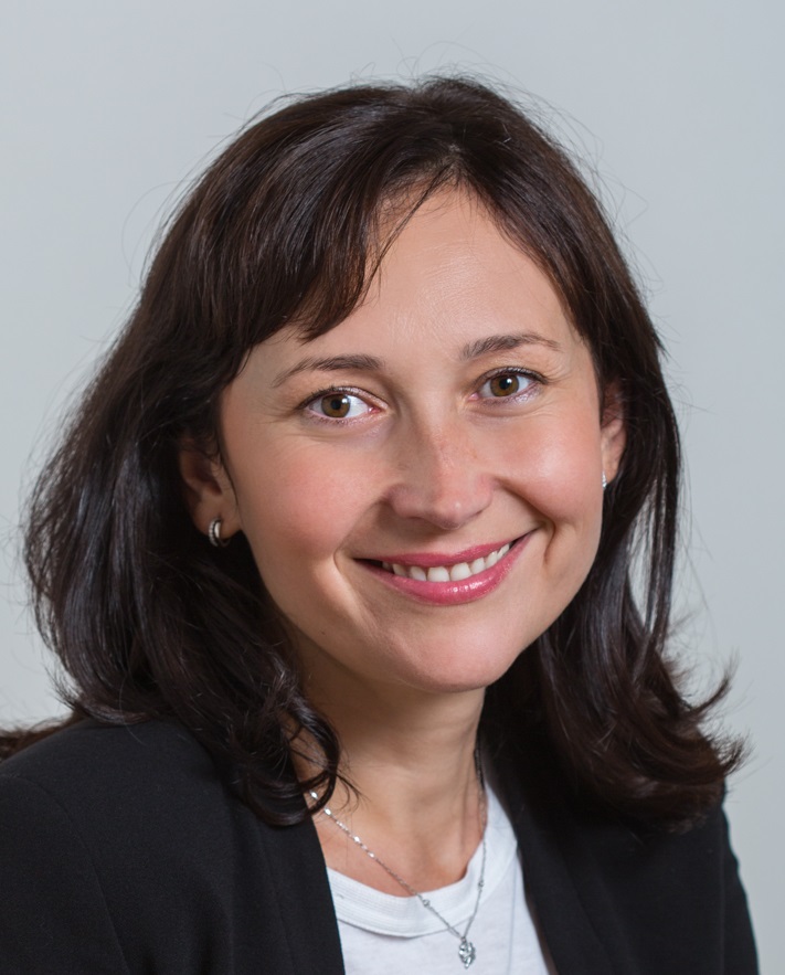 Cosmina Romelia Aron